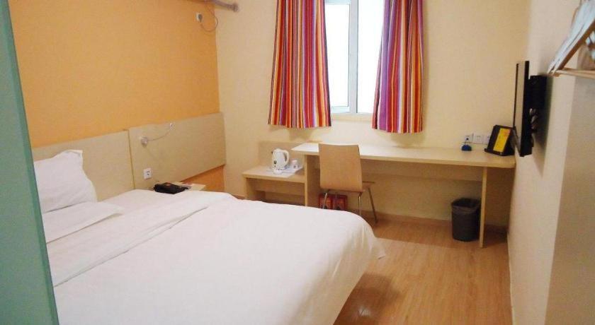 7 Days Inn Shanghai Minhang Dongchuan Road Jiaotong University Esterno foto